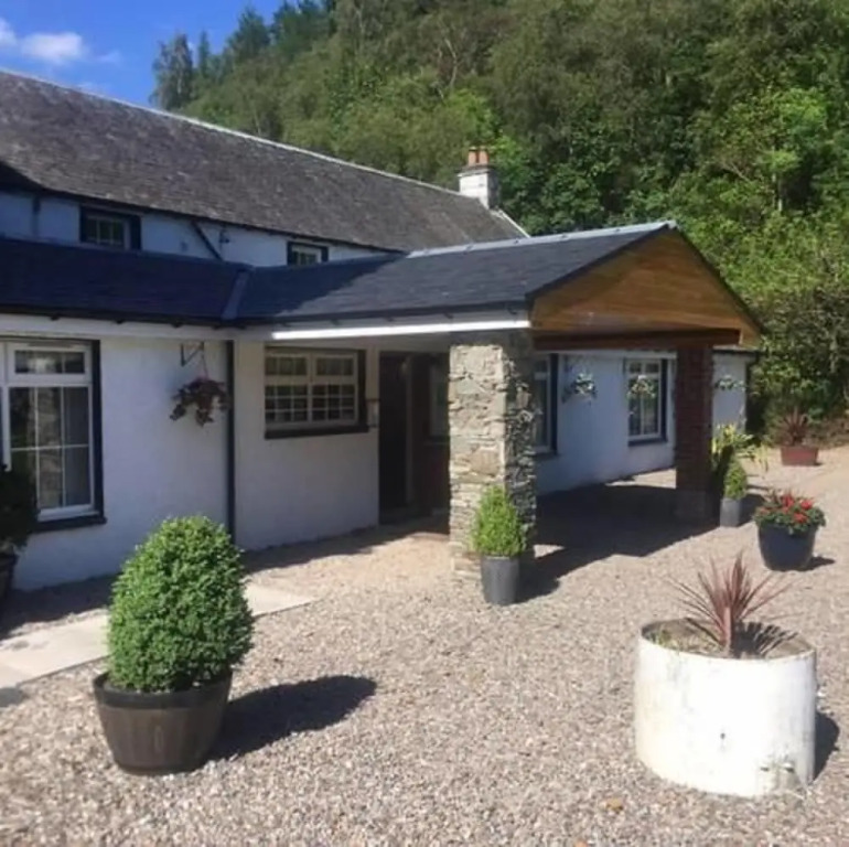 Rowardennan Hotel