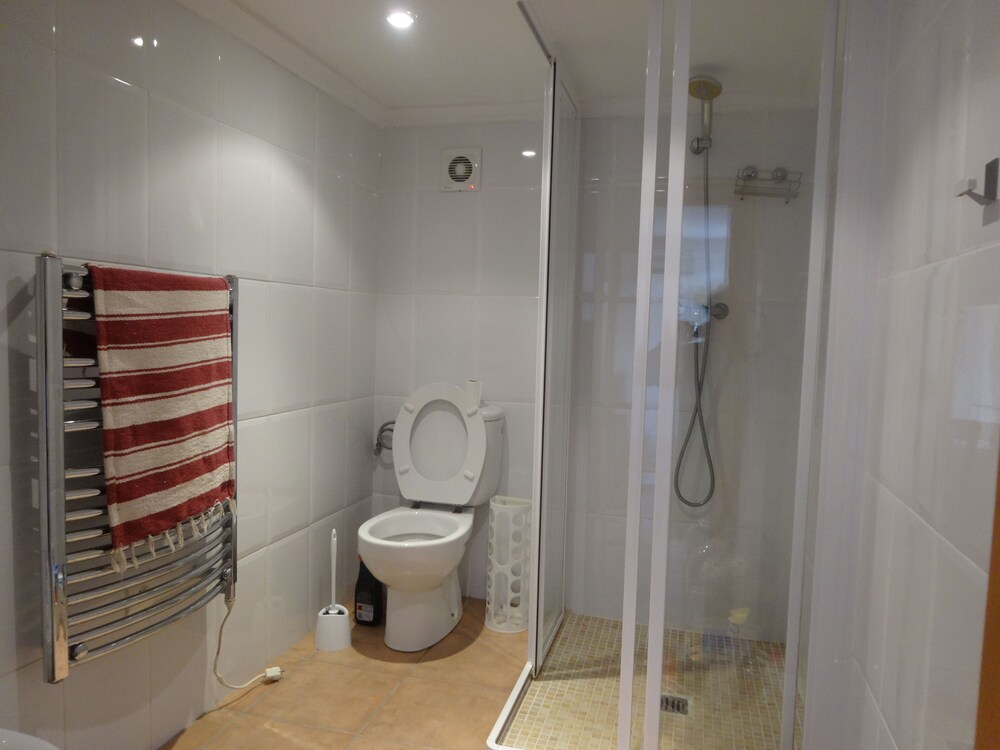 Apartment in Villa Quiet Residential Area Close to all Activities