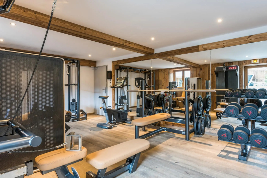 IPE - Modern apartment with spa and fitness room