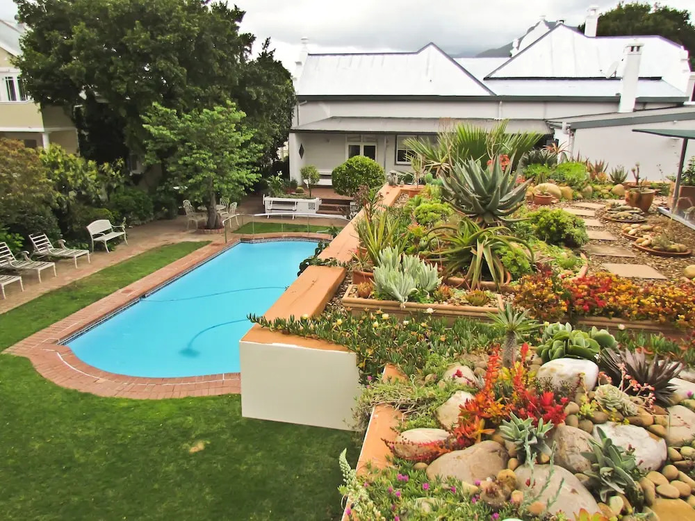 Caledon Villa