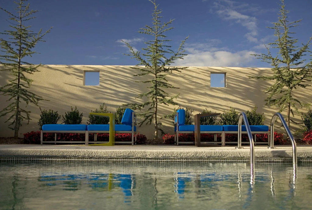 Aloft by Marriott Rogers-Bentonville