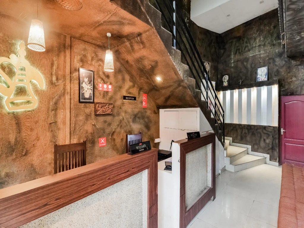 OYO 46023 Taaza Residency