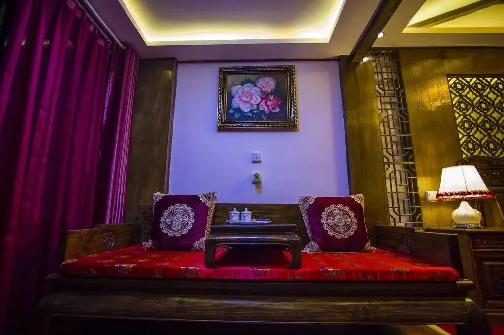Yongxia Naxi Boutique Inn