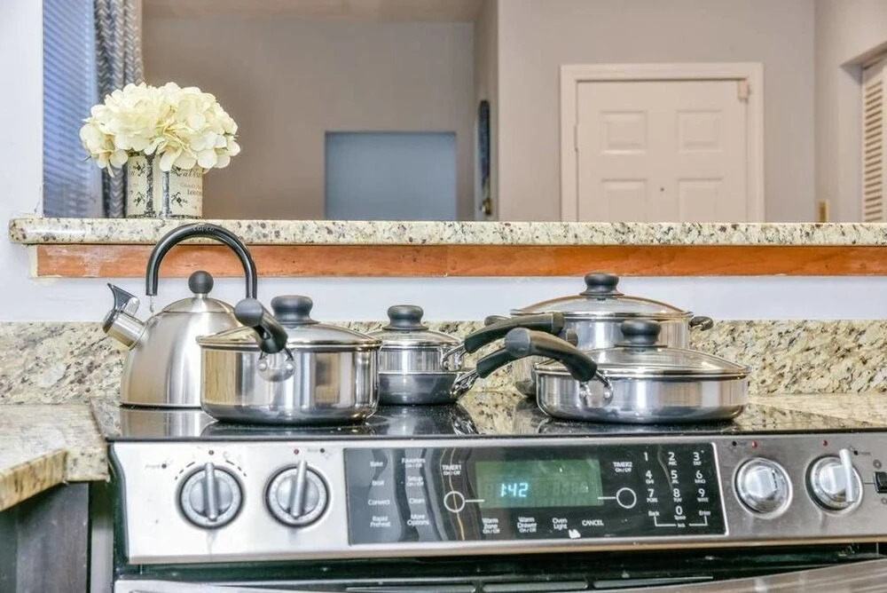 Spacious 2br/1ba Beacon Hill Apt Near MGH