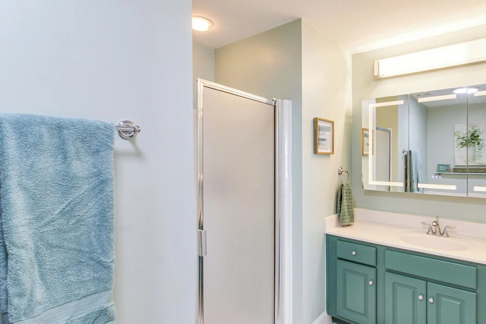 Okaloosa Island Escape: Bayfront Condo Near Beach