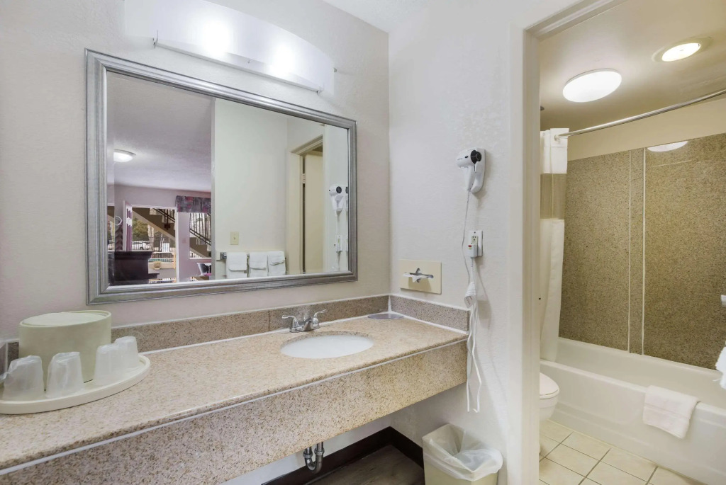Econo Lodge Williamsburg Historic Area