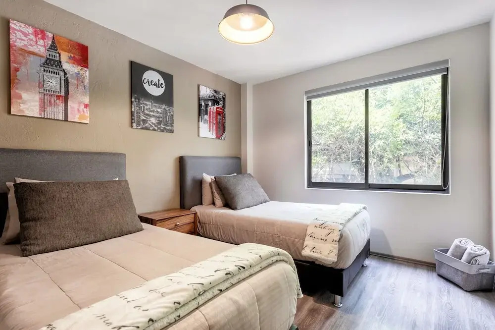 The Perfect Roma Retreat - Wifi -elevator -laundry