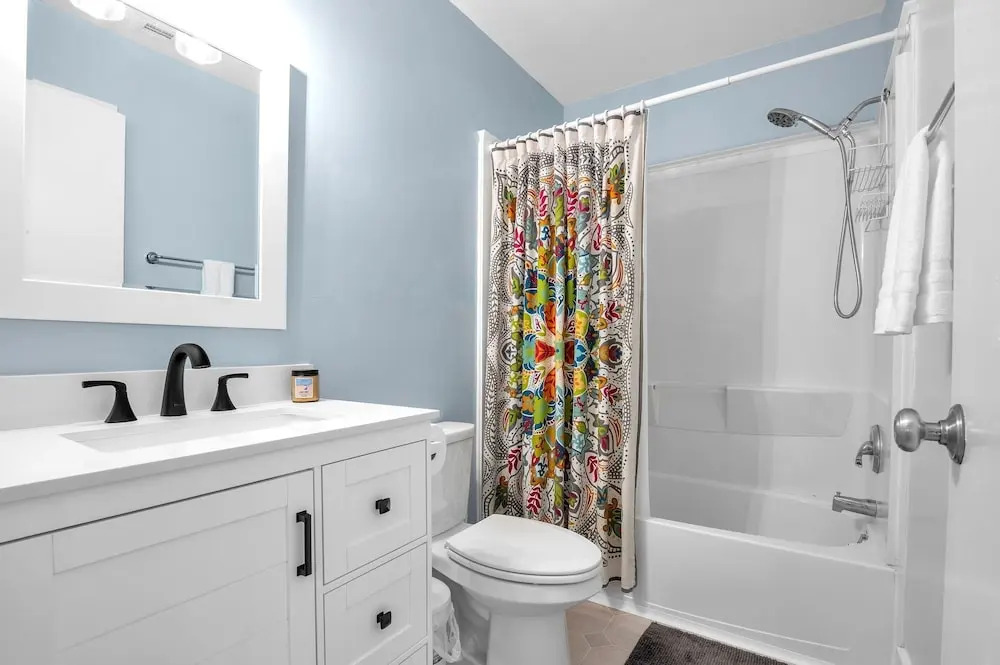 2BR Cape May Retreat - Yard, Beach & Parking