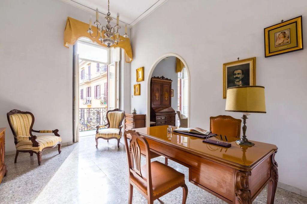 Rettifilo Family Apartment