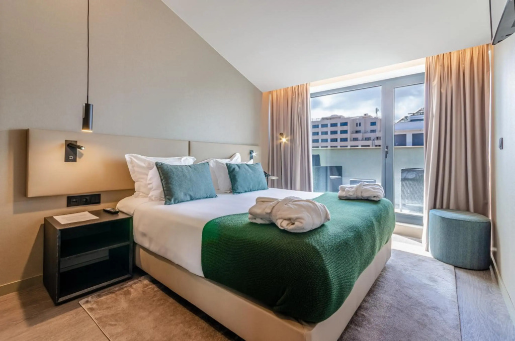 OMID Saldanha Hotel