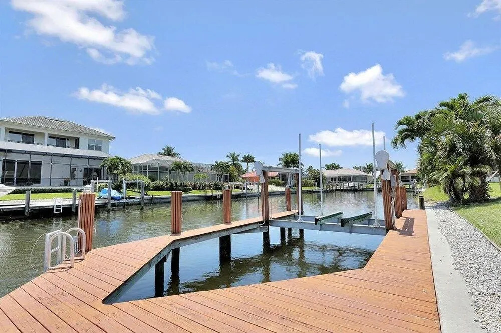 Ivory Ct Home 941