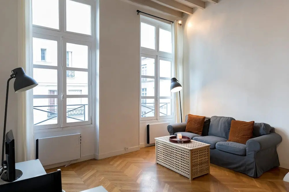 Sunny Dussoubs I Unique 1-br Loft in Montorgueil