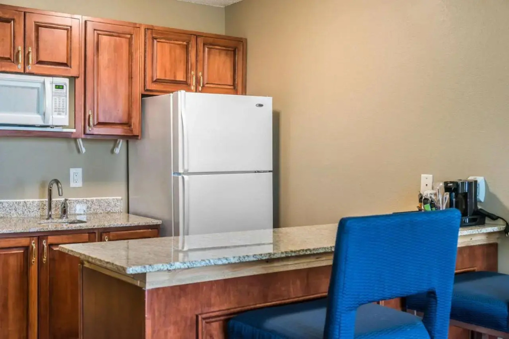 Holiday Inn Express Hotel & Suites Stillwater