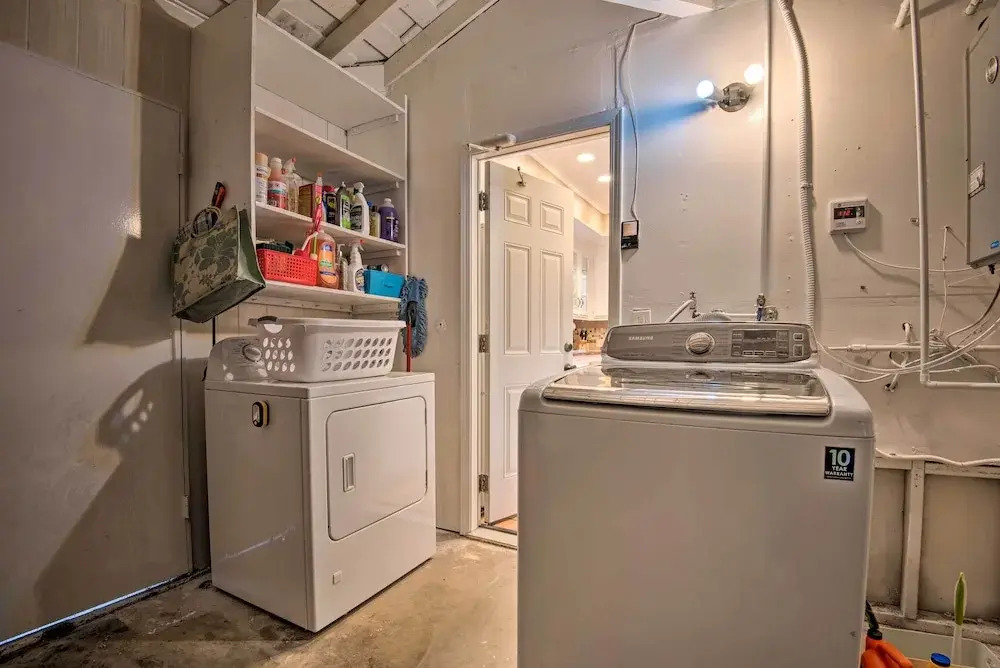 Arcadia Home w/ Sunroom & Deck in Central Location