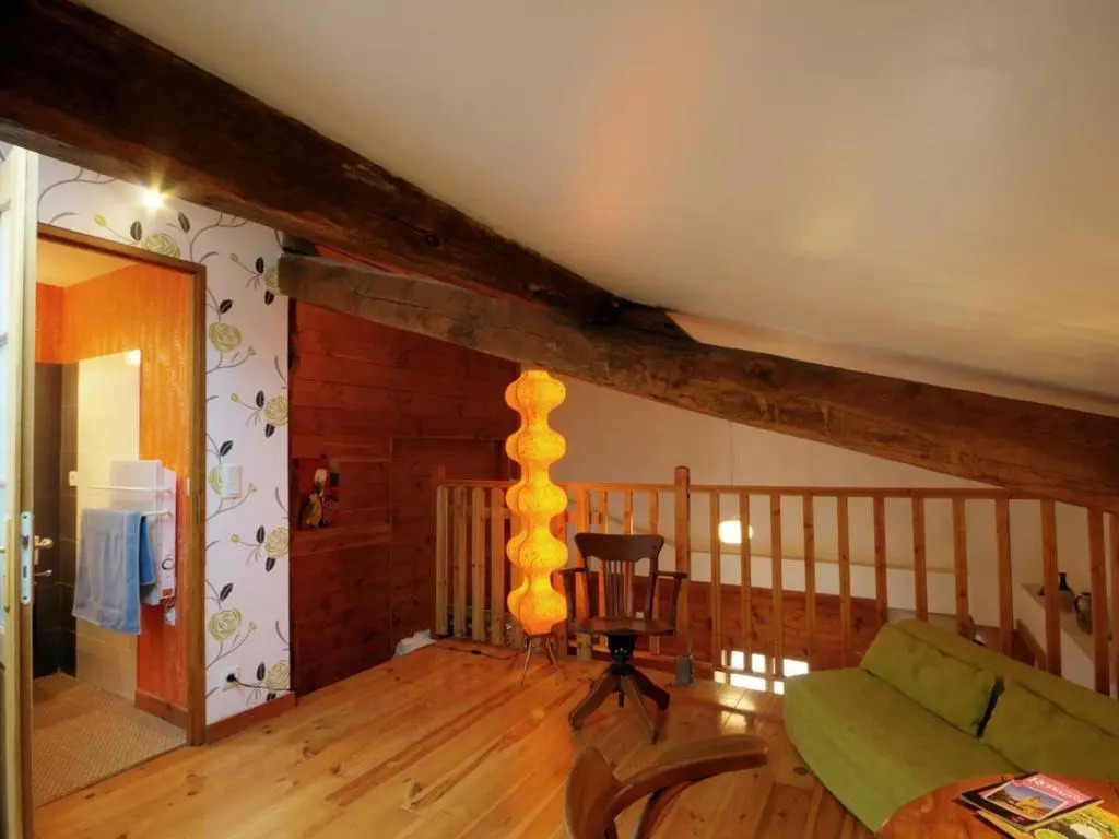 Gîte chaleureux avec spa et sauna, animaux admis - FR-1-496-23