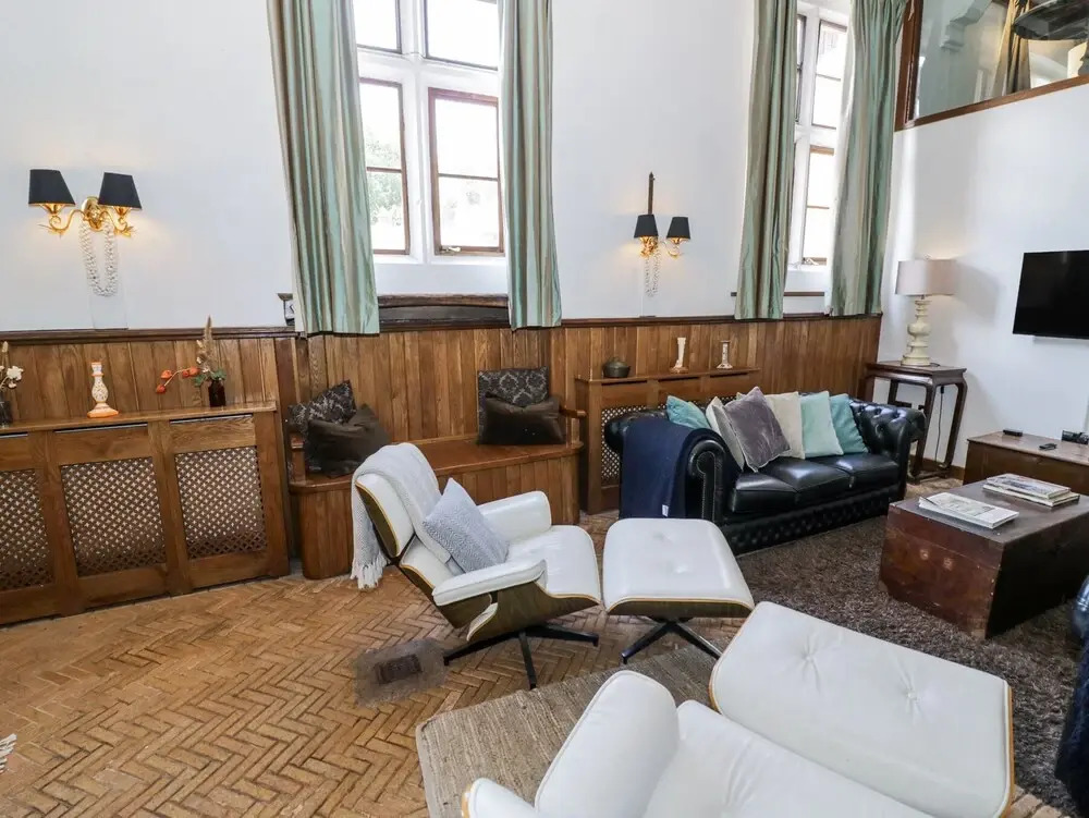 Chetwynd Lodge