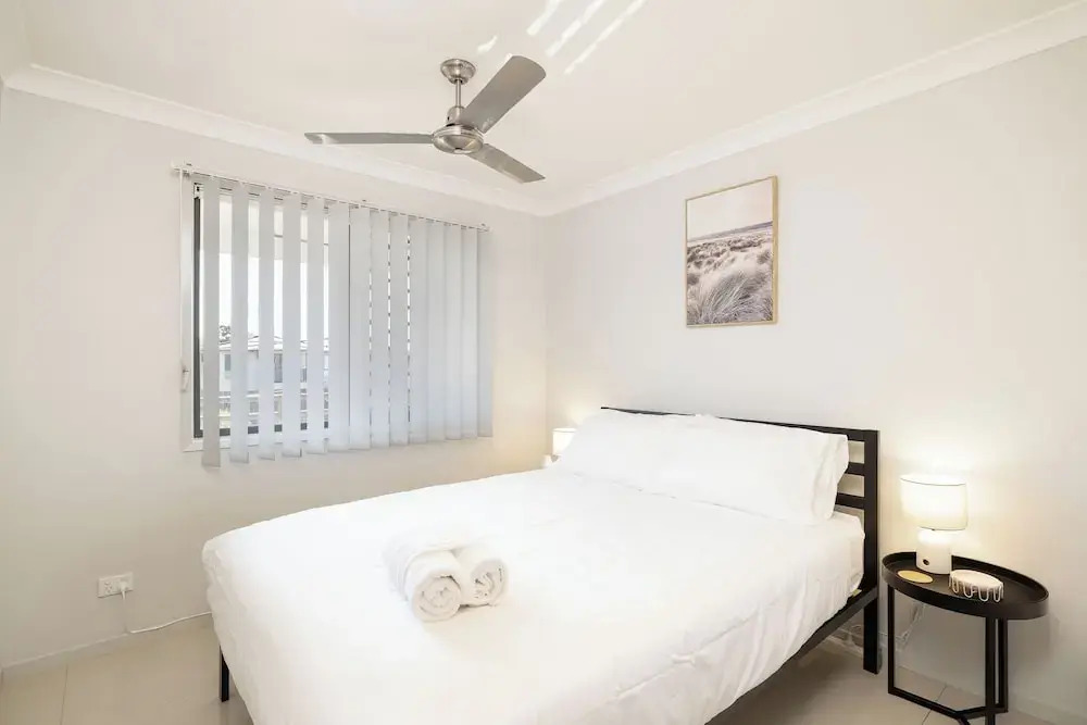 Smart Suites Self Check-in Apartments - 19 Darnley