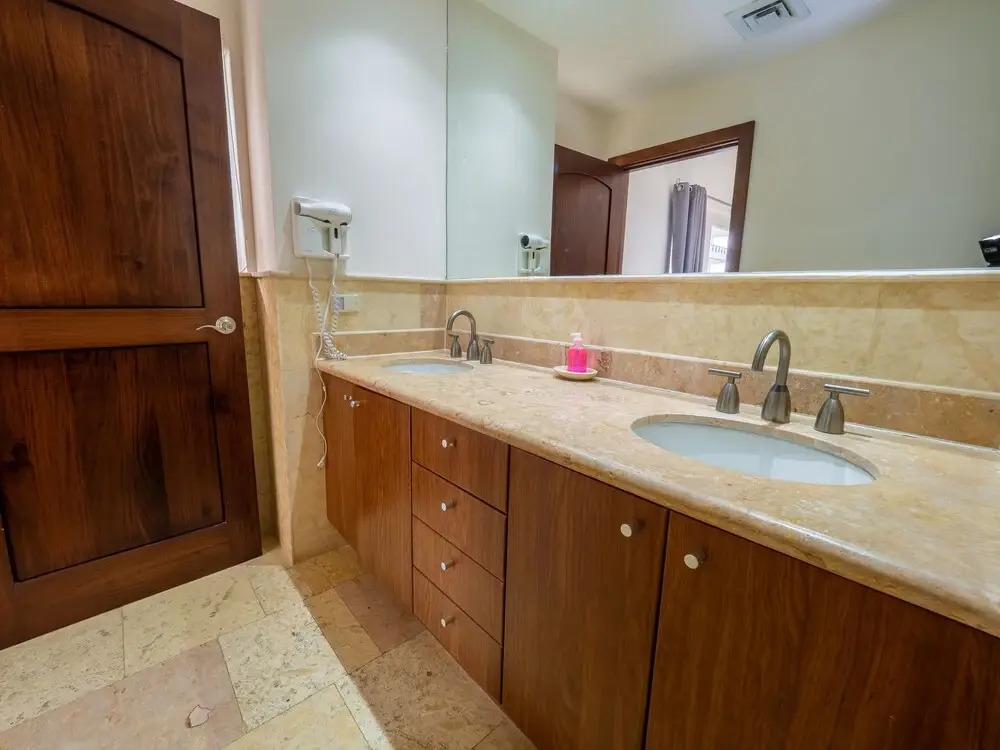 Acqua Residences 503