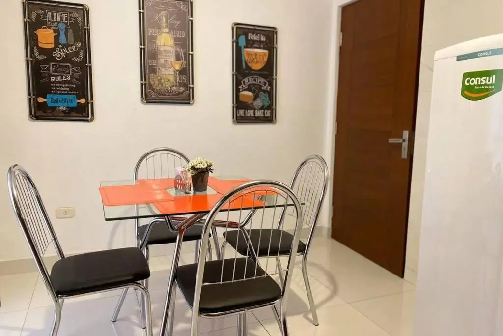 Departamento Moderno, Acogedor Y Céntrico.