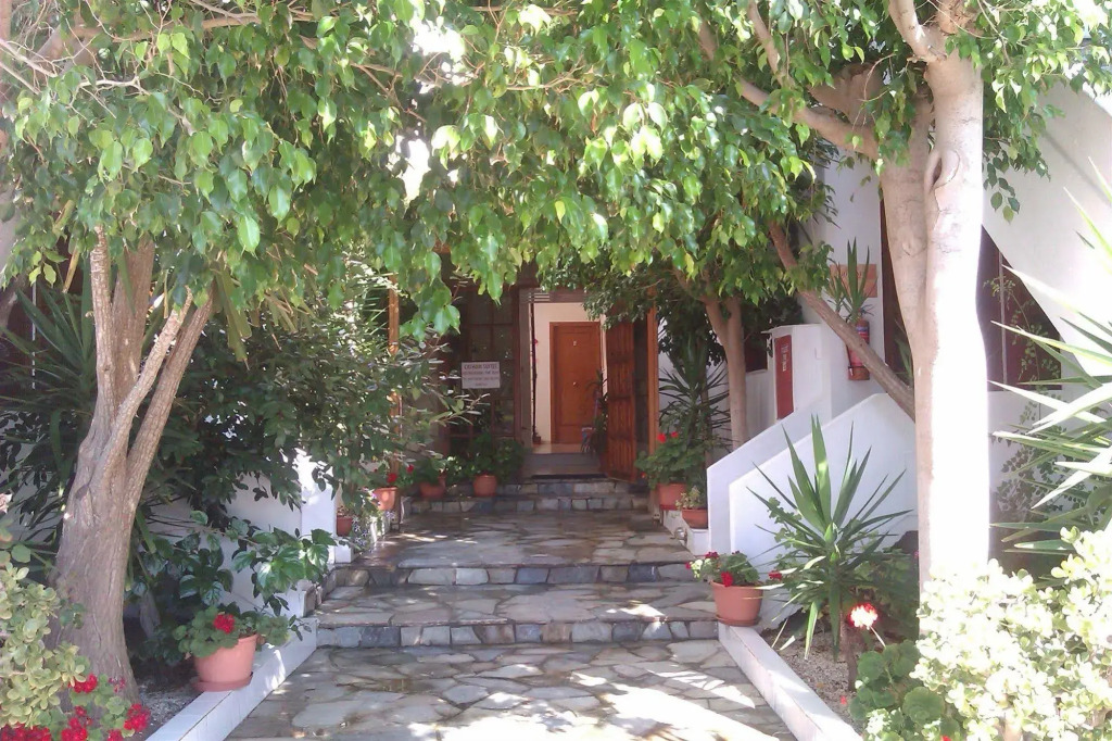 Cathrin Suites