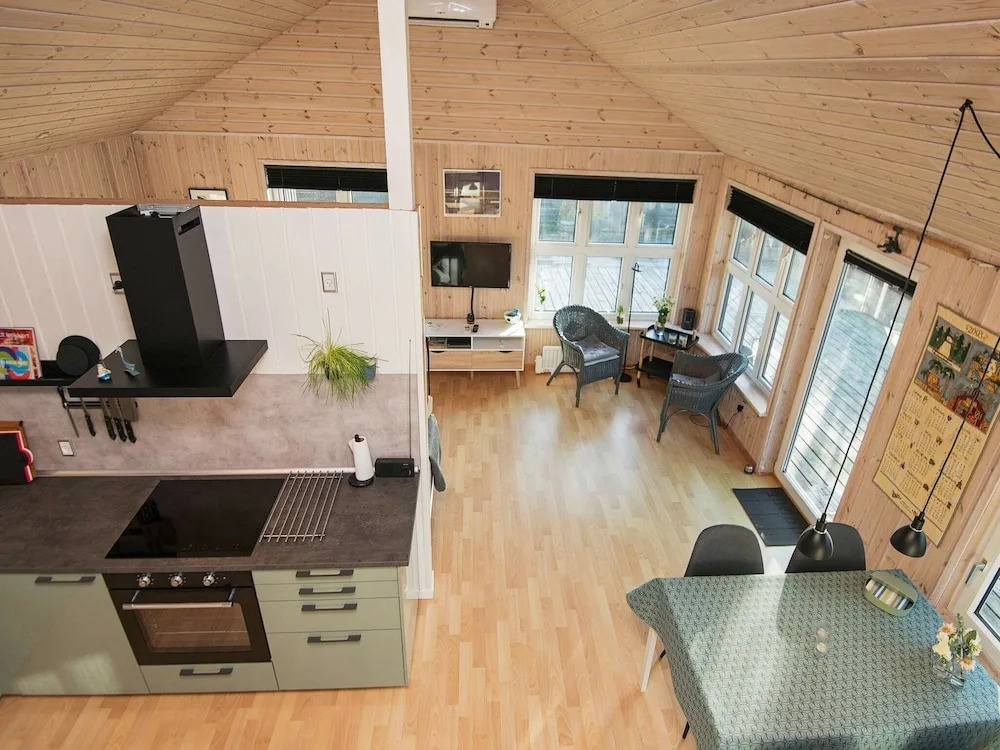 Attractive Holiday Home at Beachfront in Jutland