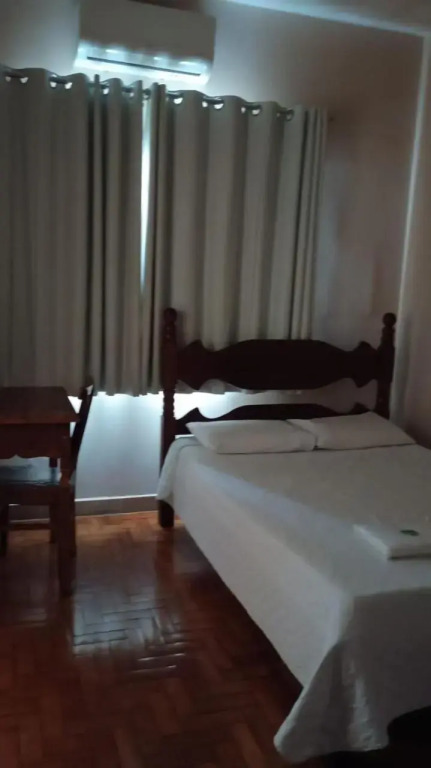 J2 Hotel