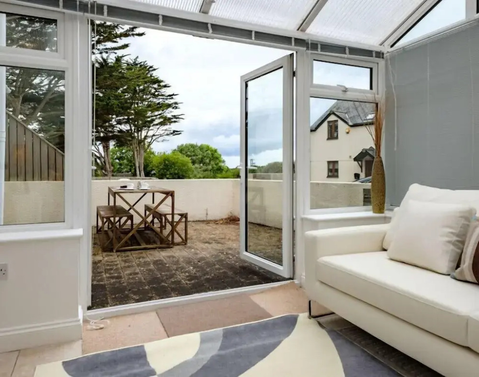 St Martins Apartment