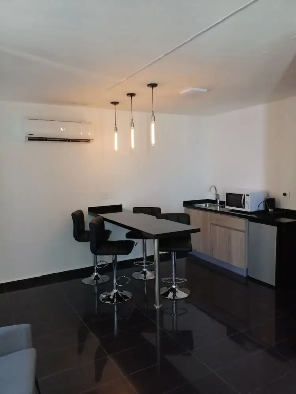 B RESIDENCE
