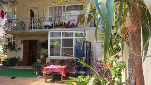 U Anny Guest House