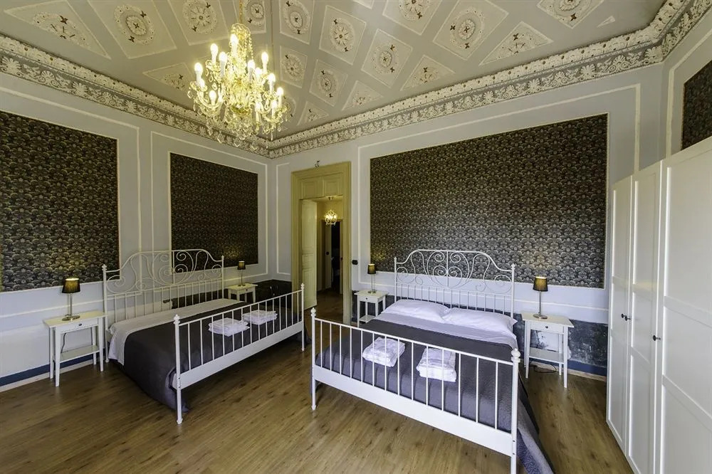 XX Miglia rooms Catania city center