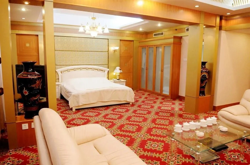 Nanyang Wangfu Hotel