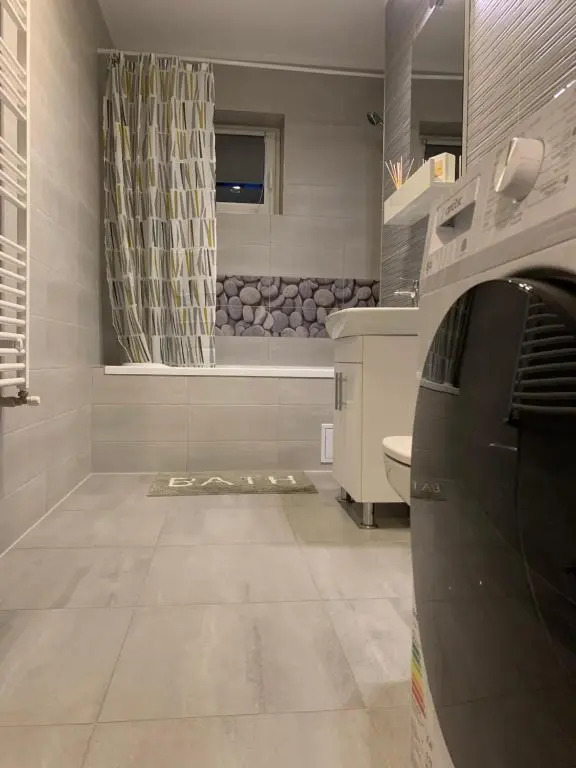 D&M StudioAvg3