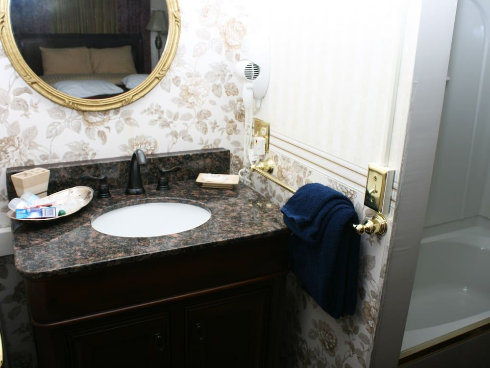 The Gridley Inn B&B
