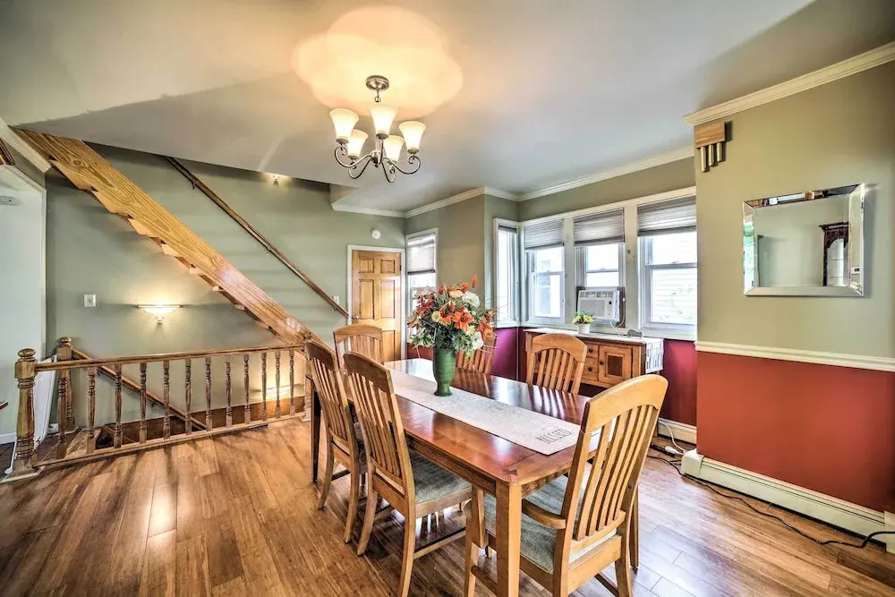 Pet-friendly Latham Retreat ~ 7 Mi to Albany!