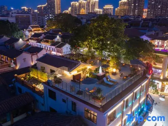 Yuebo Qicheng·Cultural Accommodation (Zhangzhou Gucheng Branch)
