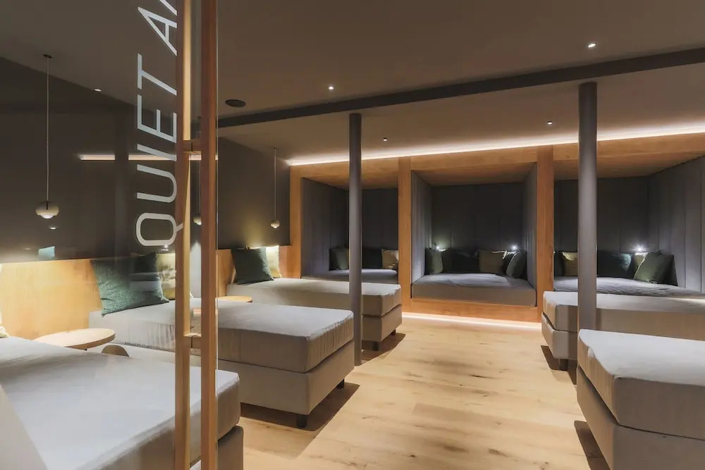 Laurena Aparthotel near Brixen