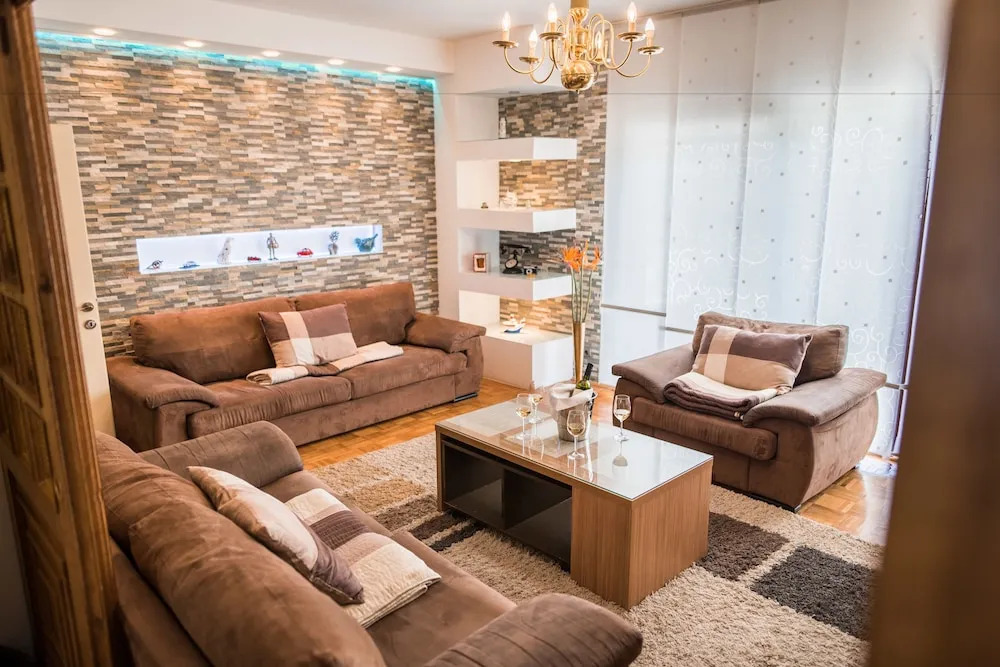 LCT Blue Lions Apartments