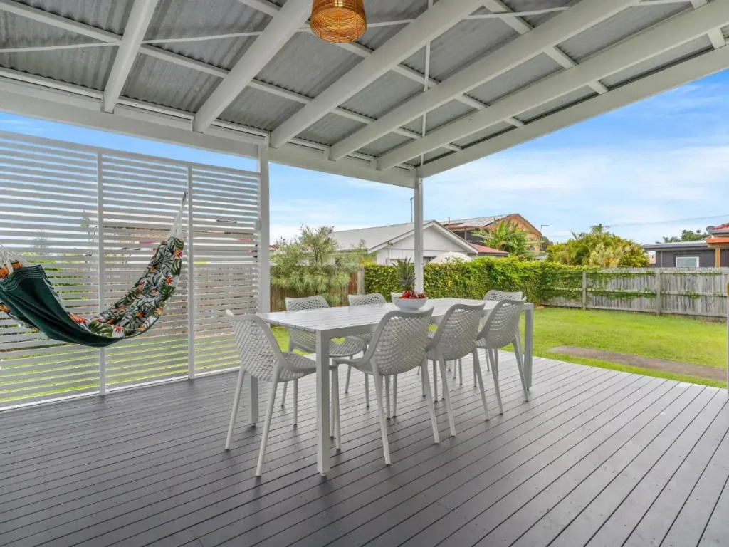Rosena - The Classic Beach House - 5 Cashmore Street