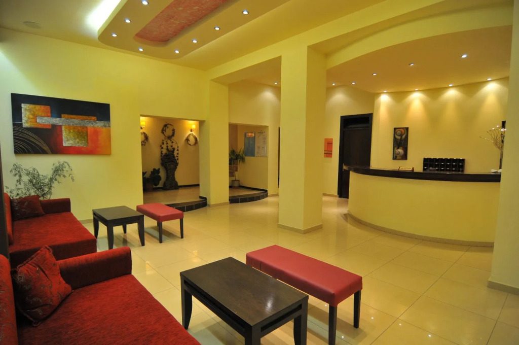 Beach Hotel Kapahi