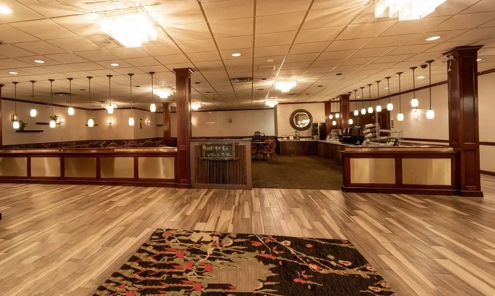 Grand Idaho Inn & Suites