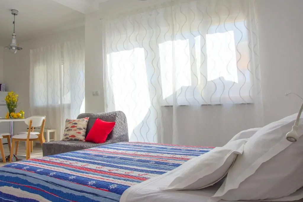 Apartment Villa Franci Pag with heating and open all year