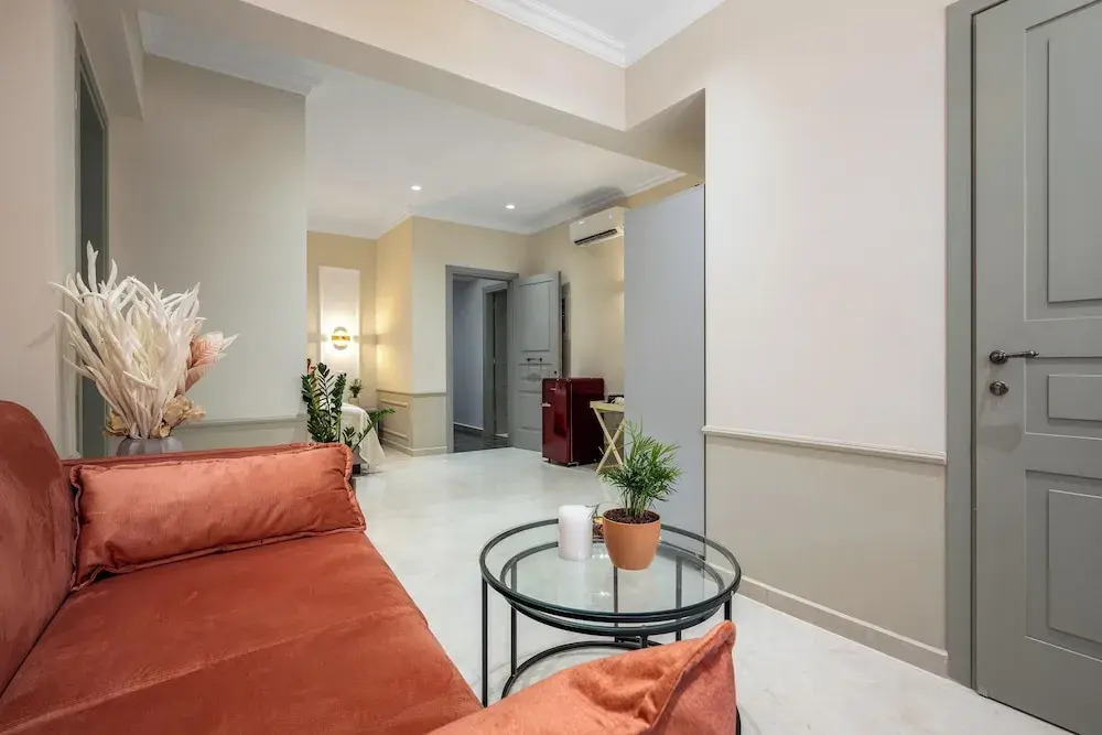 Alegrand Suites