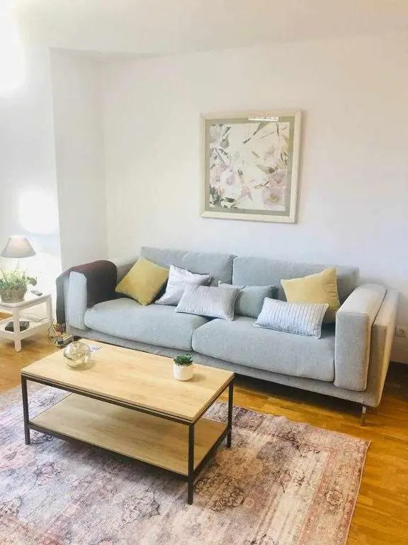 Avenida Apartamento