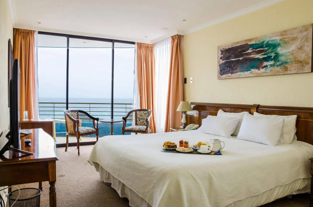 Sunfish Hotel