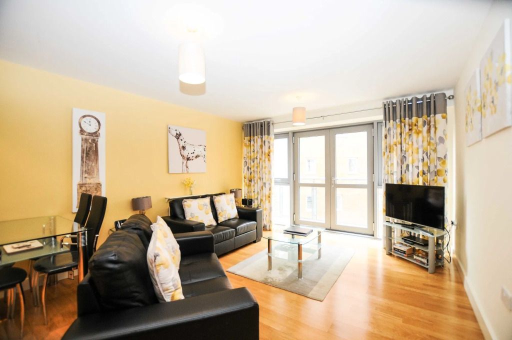 Hamilton Court Apartments from Your Stay Bristol