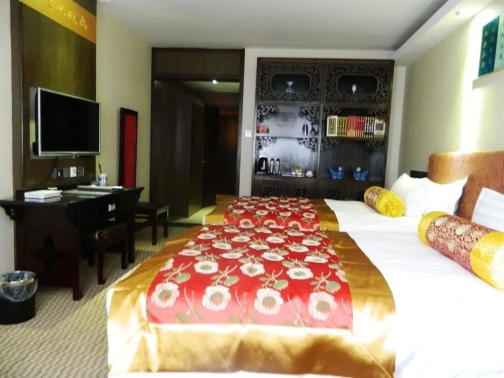 PUSHOW Hotel