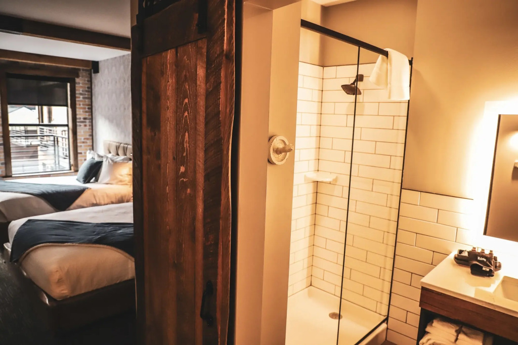 Hotel Crosby