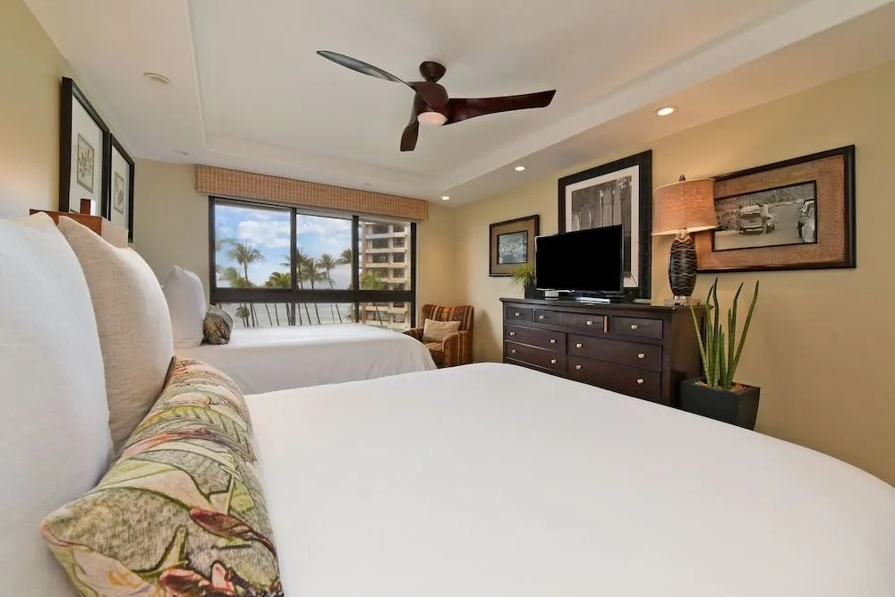 Kaanapali Alii 456 2 Bedrooms 2 Bathrooms Condo by Redawning