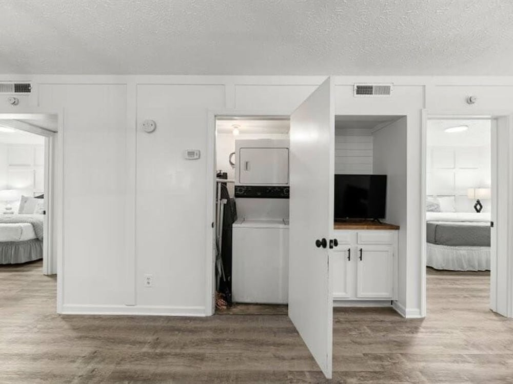 Turkey Nest by Beyond Expectations- Renovated 2BR
