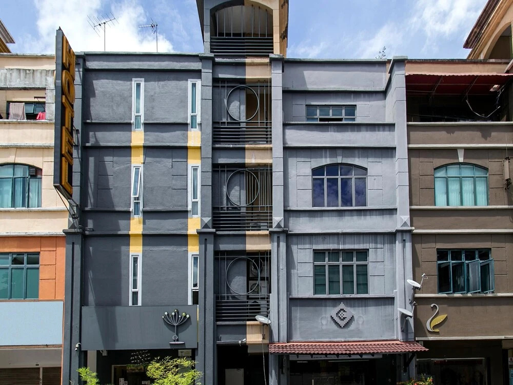 OYO 198 Seeds Hotel